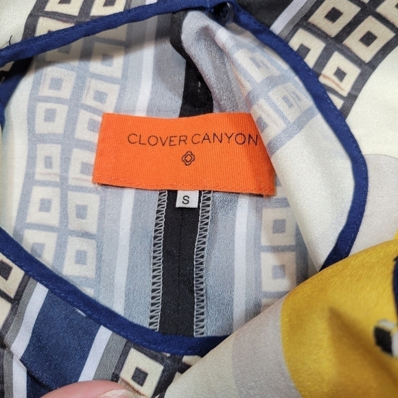 Clover Canyon hi lo Top - Picture 2 of 5